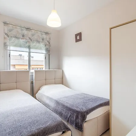 Sol Go2lloret Apartamento *